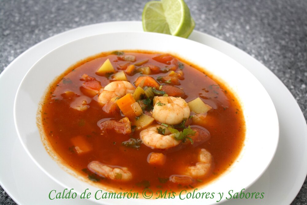 Caldo de camaron de Lluvia Almada